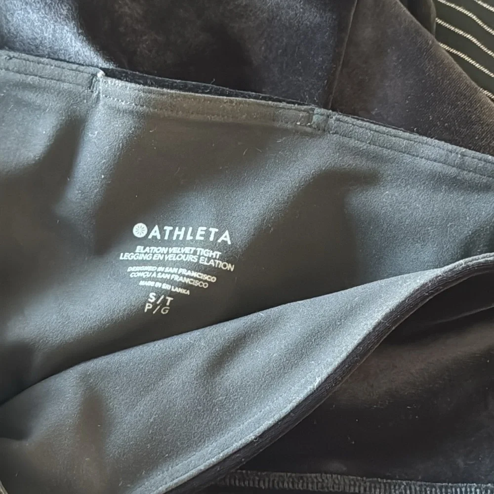 Athleta Velvet tight - Picture 7 of 7